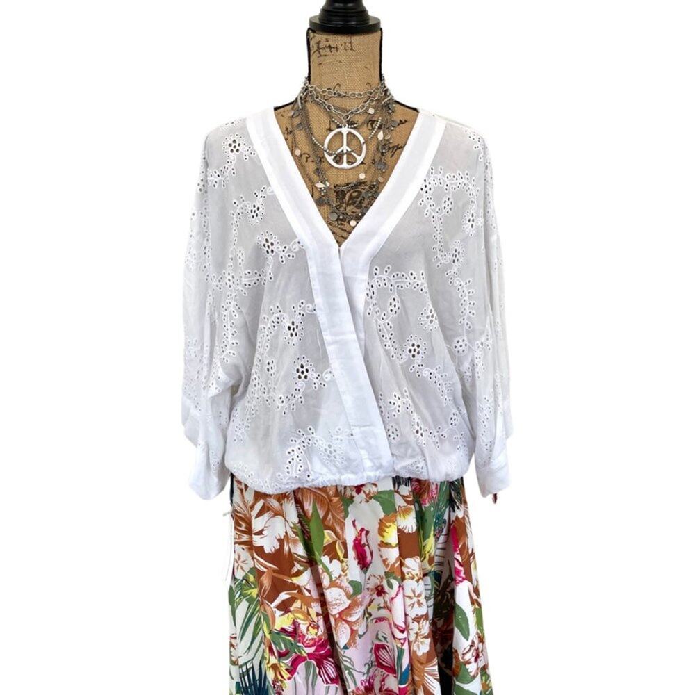 YFB Young Fabulous & Broke white eyelet top size MEDIUM - Picture 8 of 13